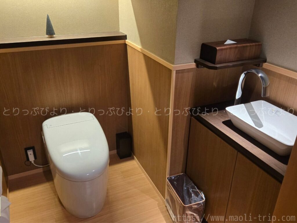 ホテル鐘山苑 部屋