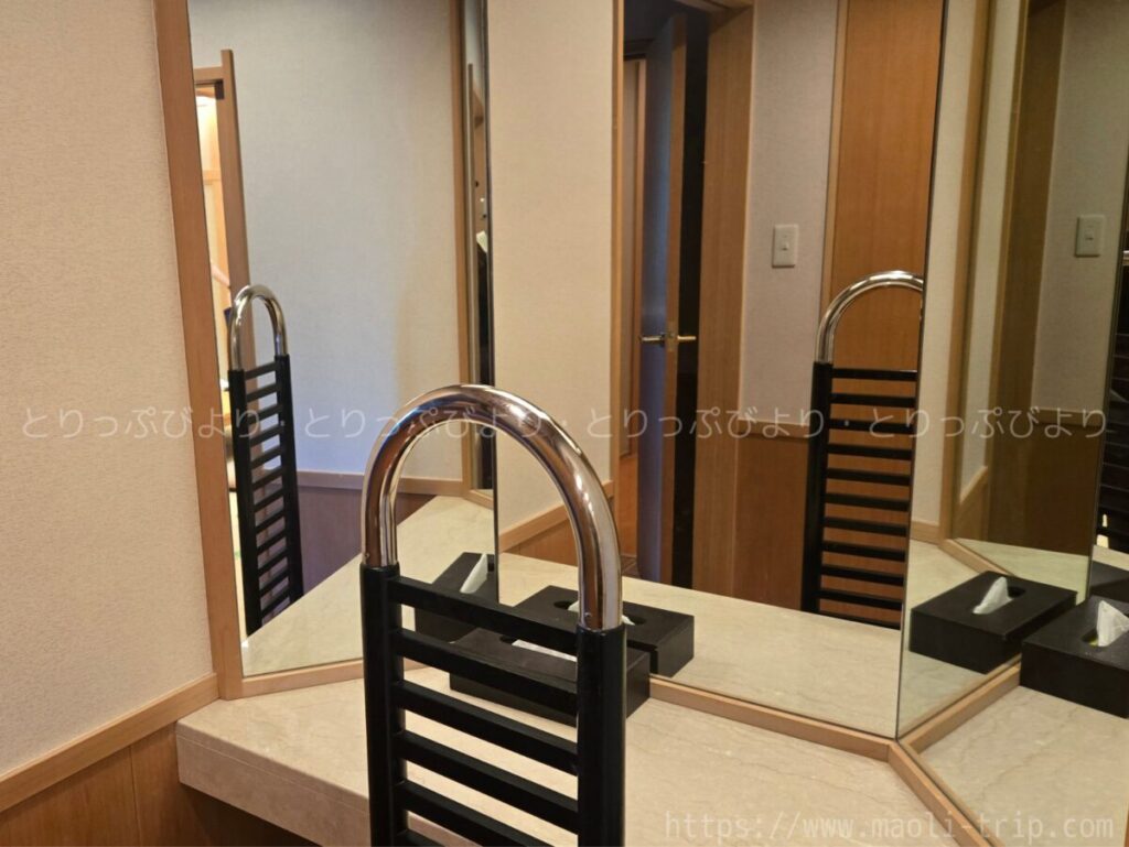 三日月ホテル鴨川　部屋